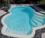 Piscines Pop en fibre de verre fabriquee au Quebec