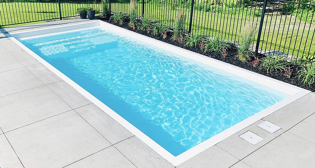 Piscines Pop en fibre de verre fabriquee au Quebec i23